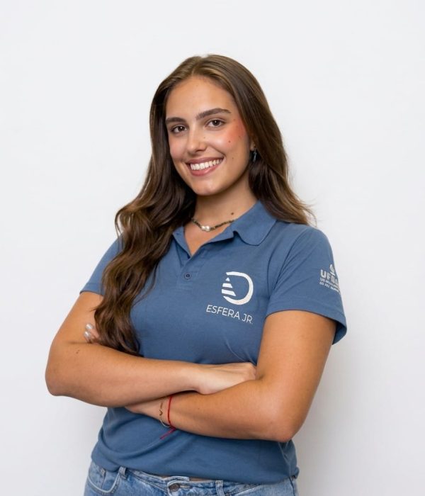 Anna Carolina